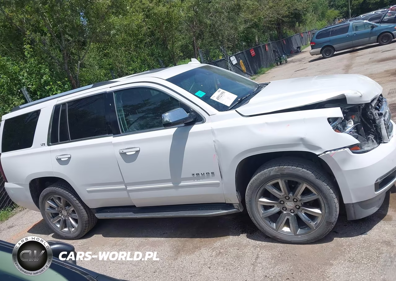 2016 Chevrolet Tahoe Ltz VIN:1GNSKCKC4GR282880 - 13