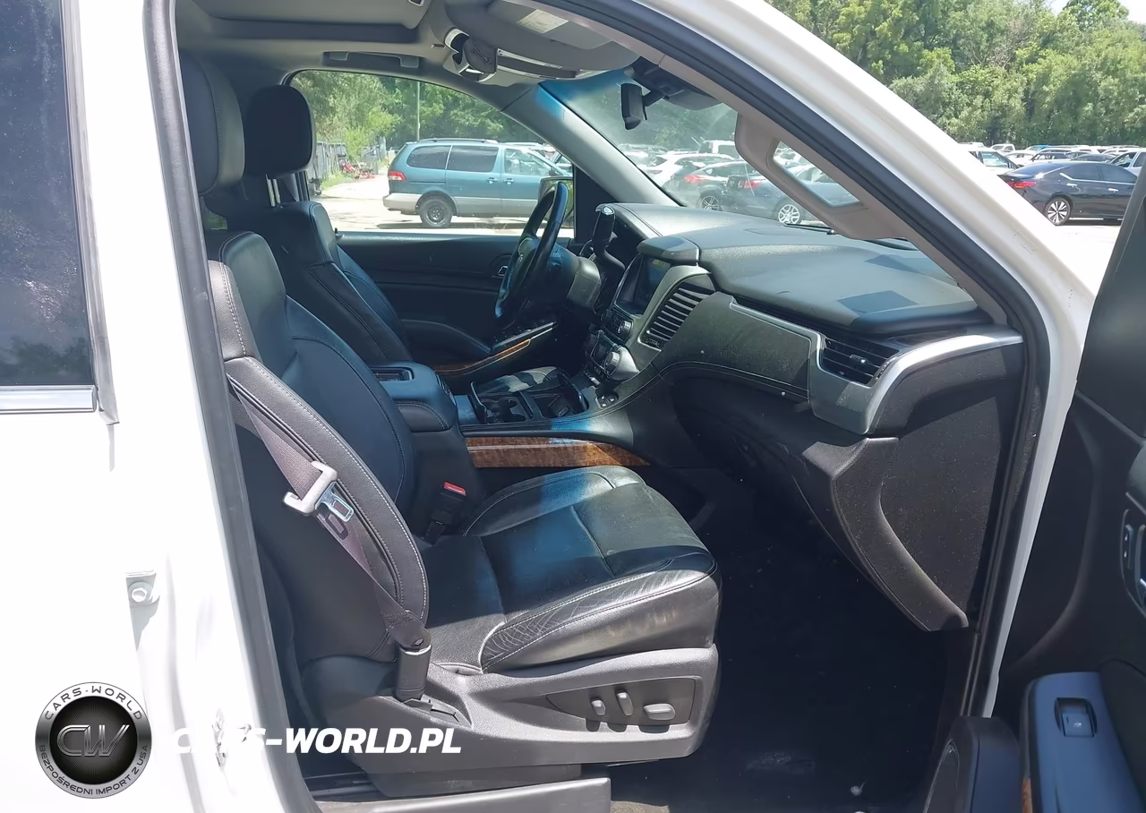 2016 Chevrolet Tahoe Ltz VIN:1GNSKCKC4GR282880 - 5