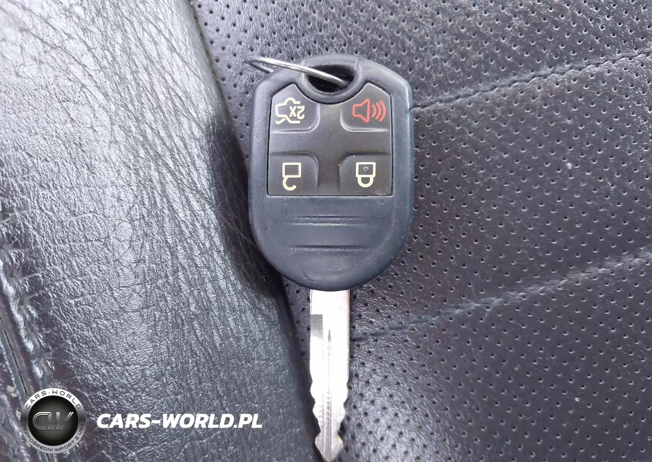 2012 Ford Mustang V6 Premium VIN:1ZVBP8AM1C5224466 - 11