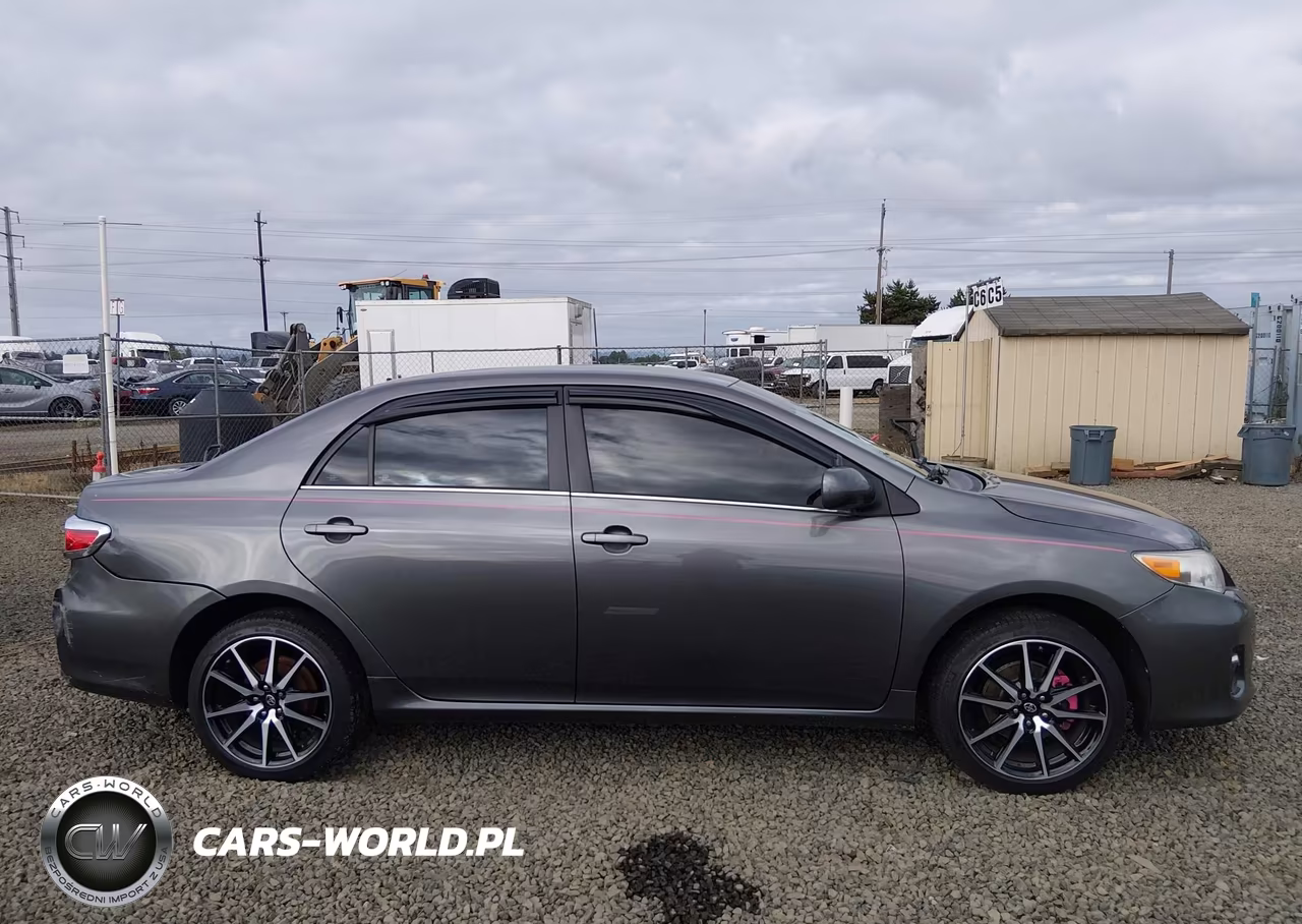 2013 Toyota Corolla Le VIN:5YFBU4EE8DP177190 - 14