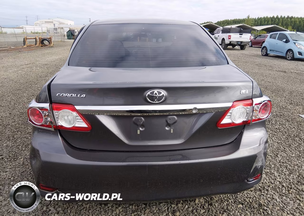 2013 Toyota Corolla Le VIN:5YFBU4EE8DP177190 - 17