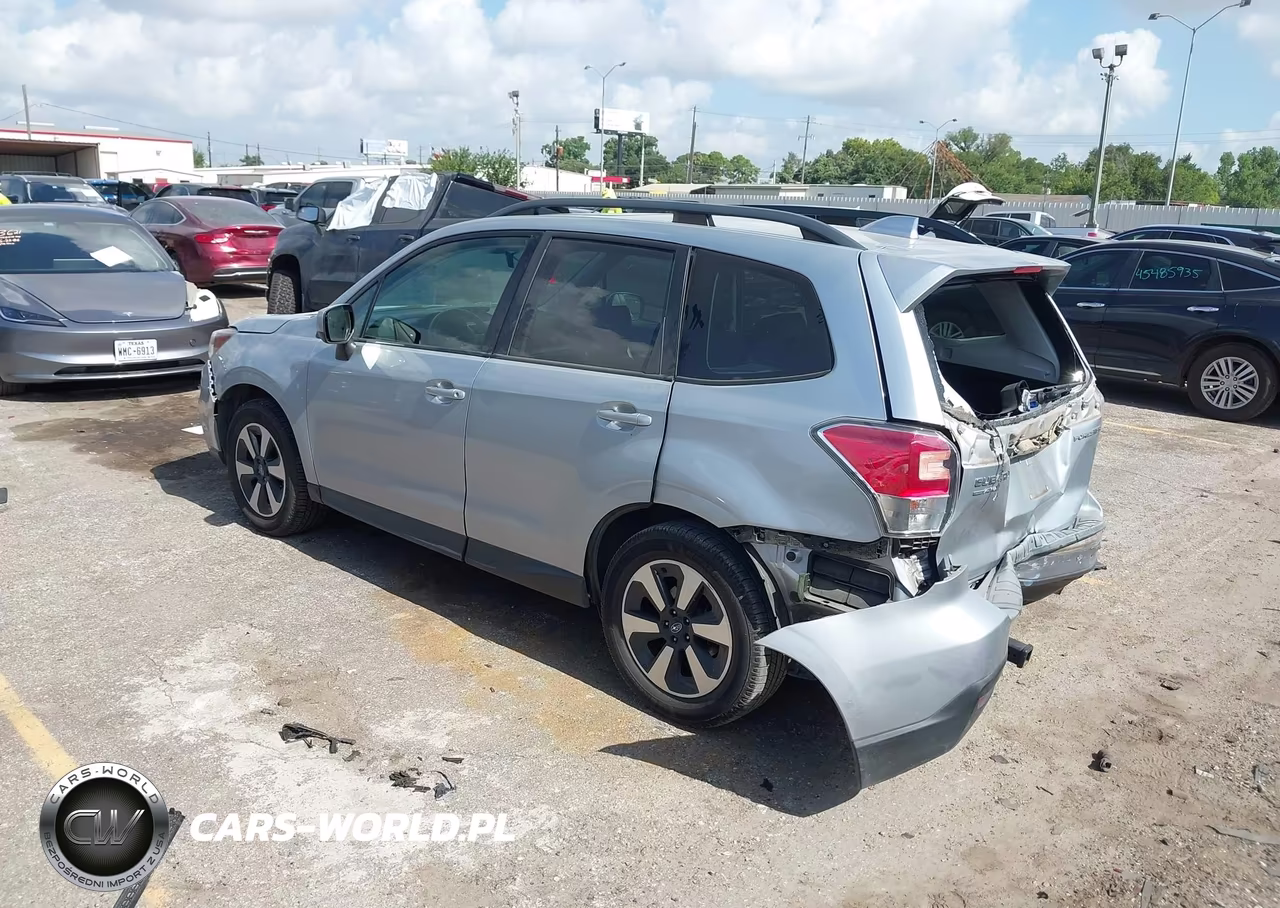 2018 Subaru Forester 2.5I Premium VIN:JF2SJAGC8JH406351 - 3