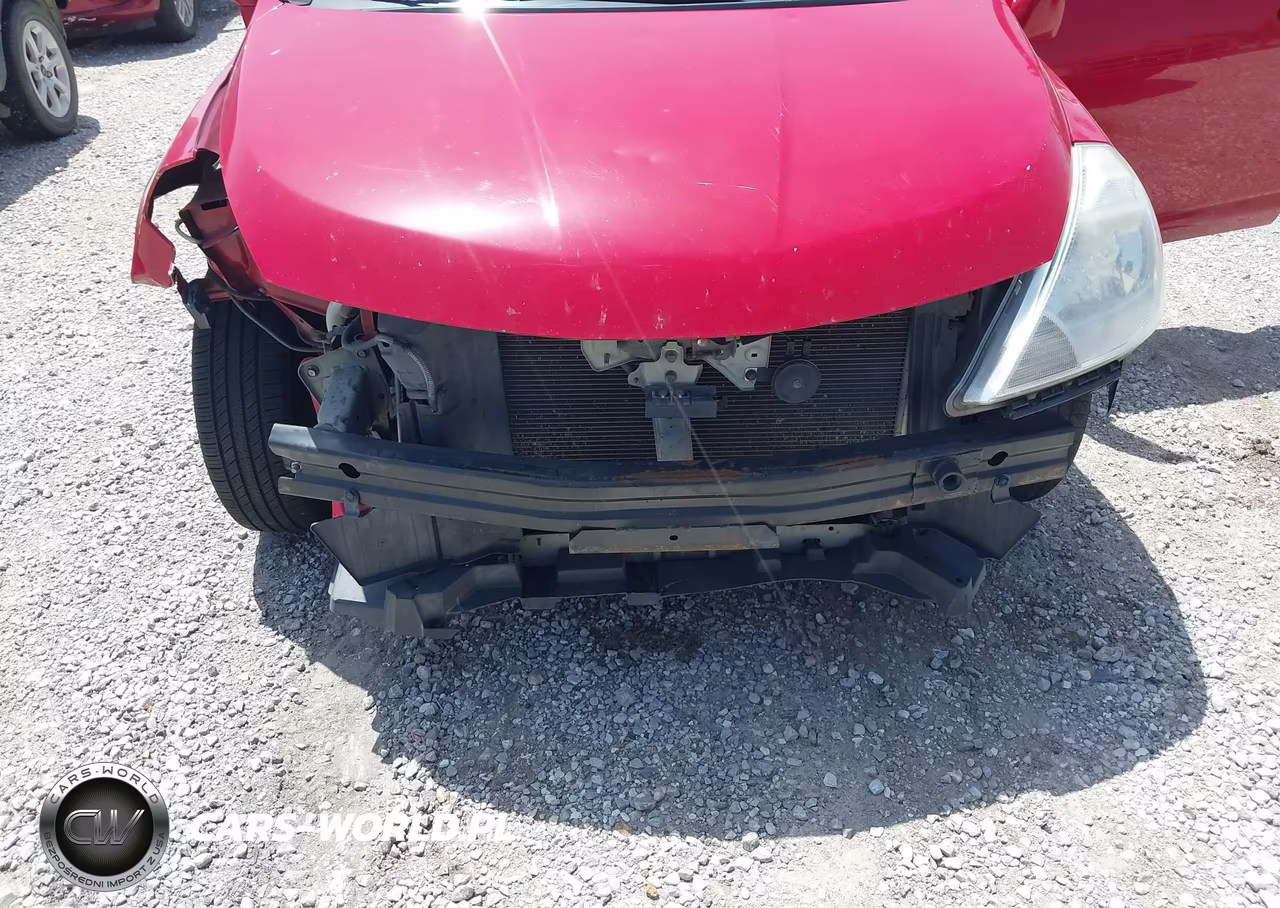 2011 Nissan Versa 1.8S VIN:3N1BC1CP8BL421682 - 6