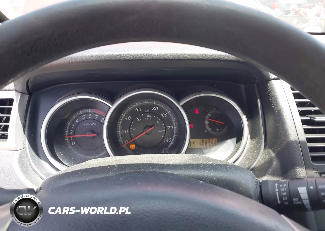 2011 Nissan Versa 1.8S VIN:3N1BC1CP8BL421682 - 7