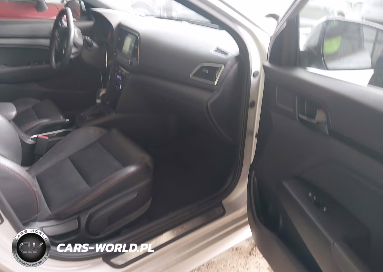 2018 Hyundai Elantra Sport VIN:KMHD04LB0JU525300 - 5