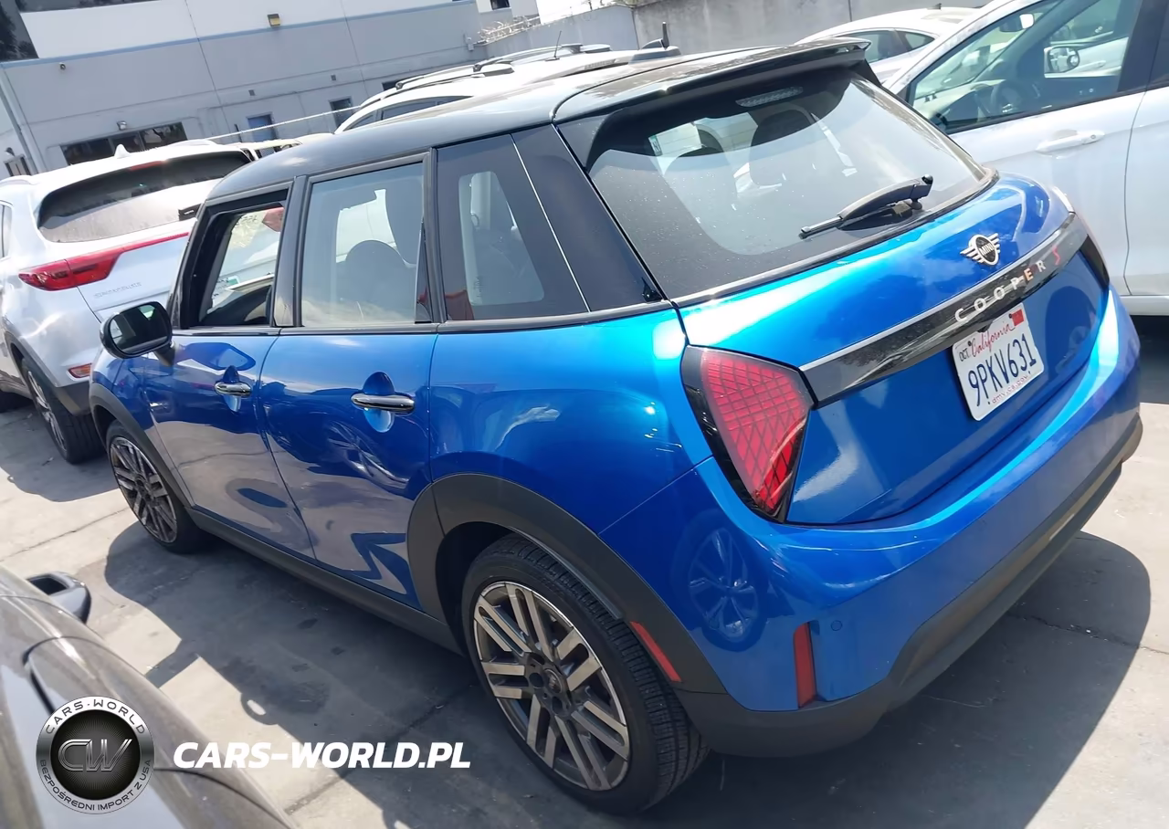 2025 Mini Hardtop Cooper S VIN:WMW53GD09S2W35903 - 3