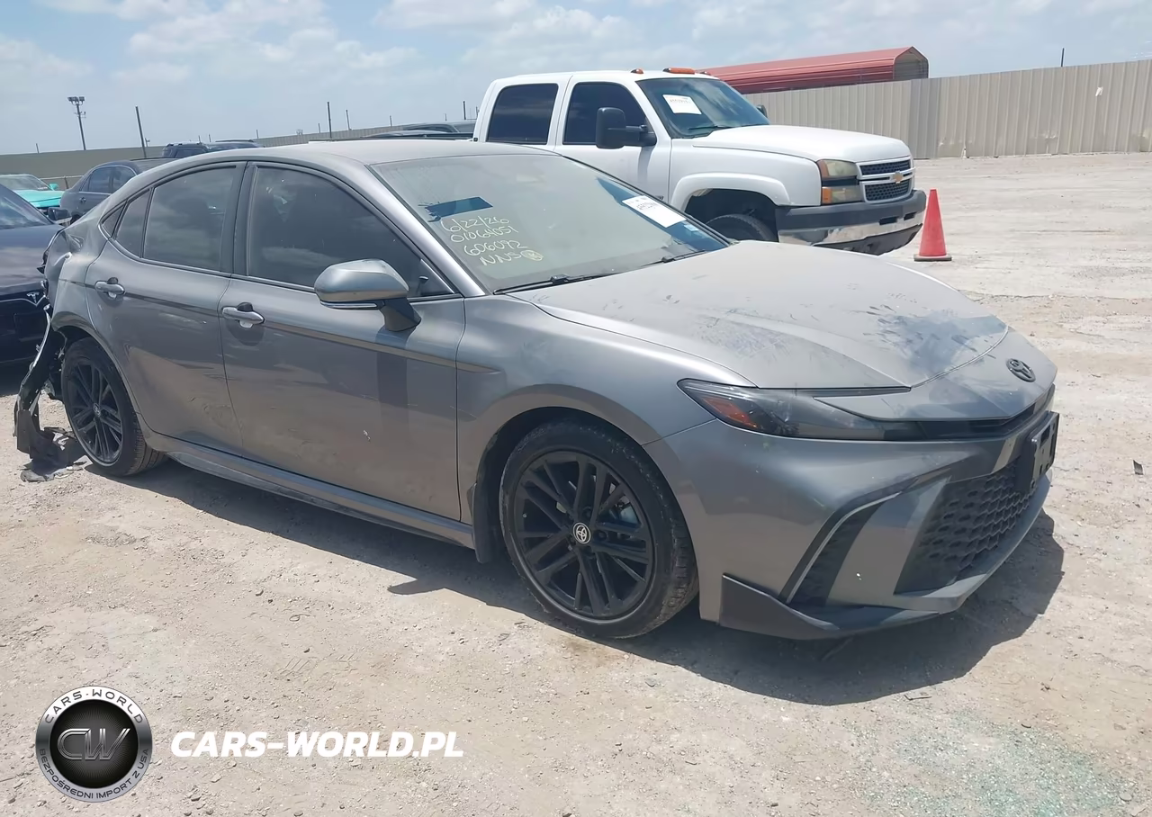 2025 Toyota Camry Se – zdjęcie 1 z 16