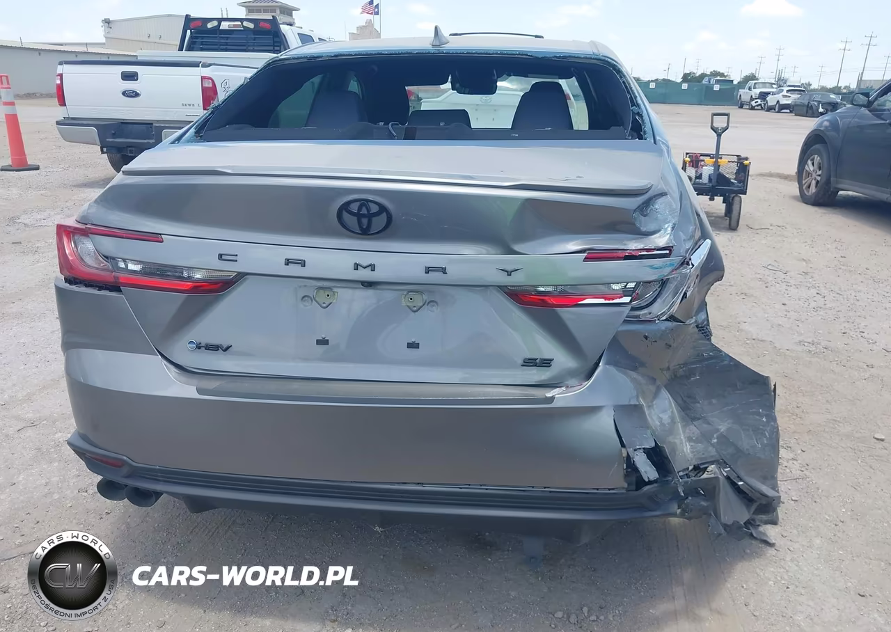 2025 Toyota Camry Se VIN:4T1DAACK1SU606092 - 16