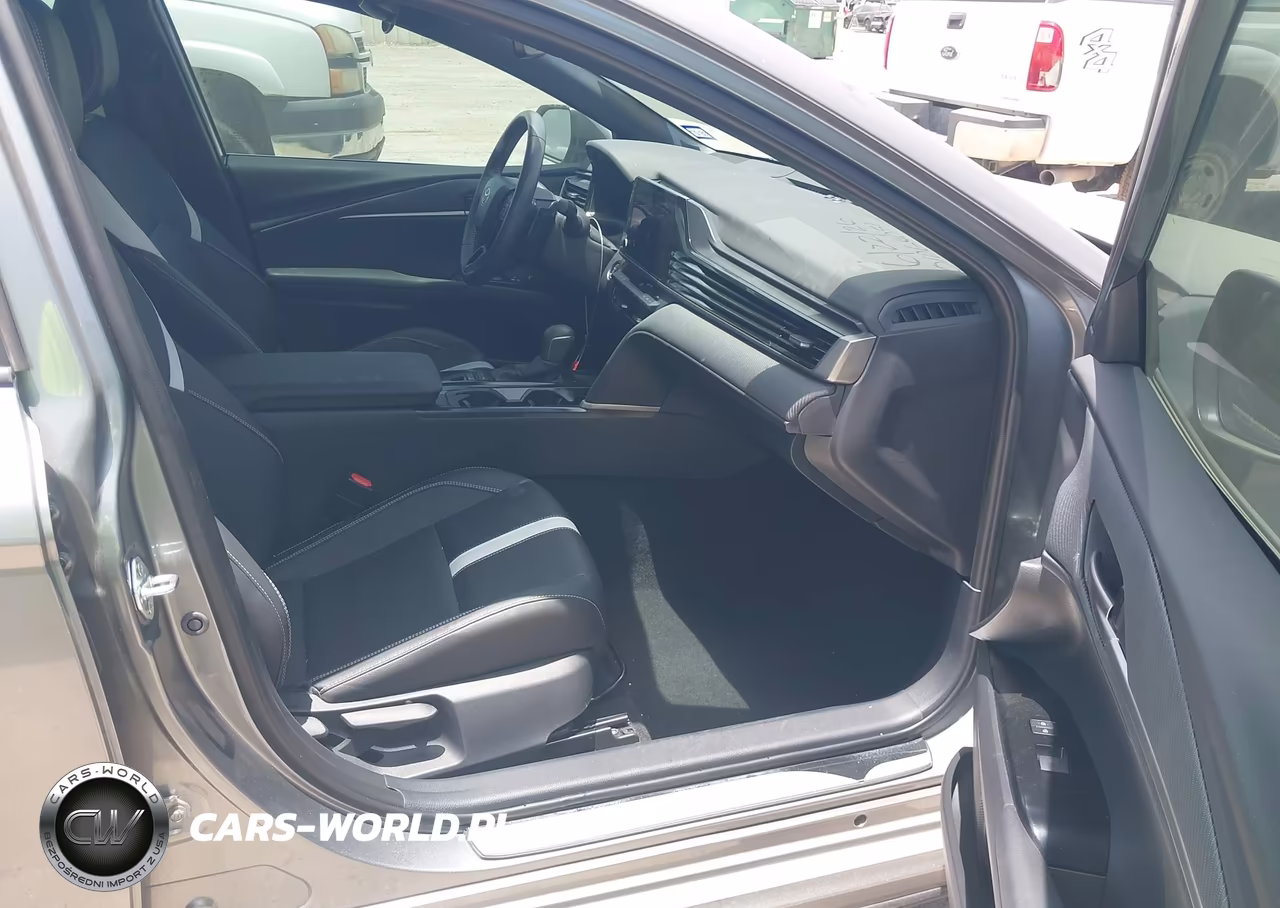 2025 Toyota Camry Se VIN:4T1DAACK1SU606092 - 5
