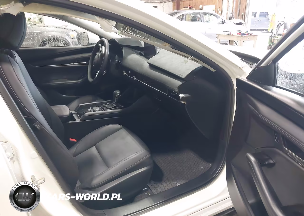 2023 Mazda Mazda3 2.5 S Preferred VIN:3MZBPACM5PM381261 - 5