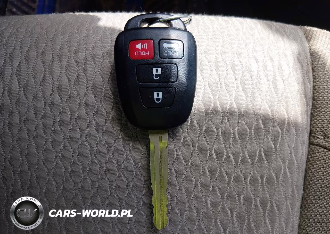 2016 Toyota Corolla L VIN:2T1BURHE5GC699045 - 11