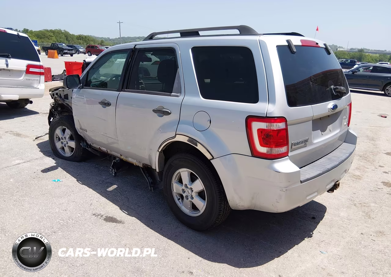 2008 Ford Escape Xlt VIN:1FMCU93118KD74753 - 3
