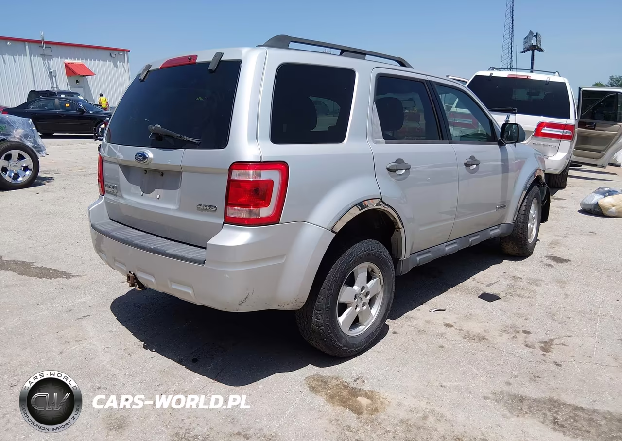 2008 Ford Escape Xlt VIN:1FMCU93118KD74753 - 4