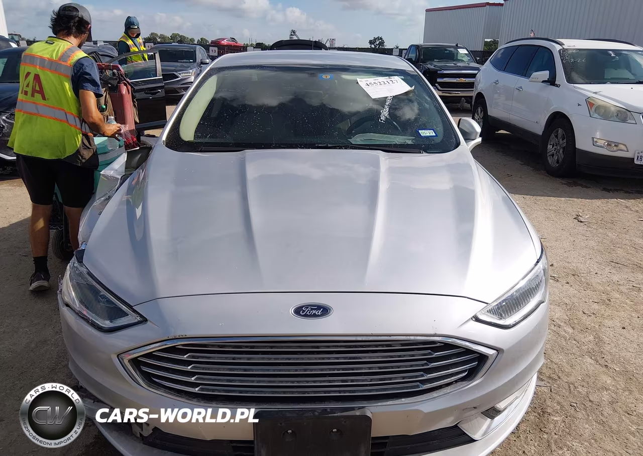 2017 Ford Fusion Hybrid Platinum-Titanium VIN:3FA6P0RU1HR279679 - 12