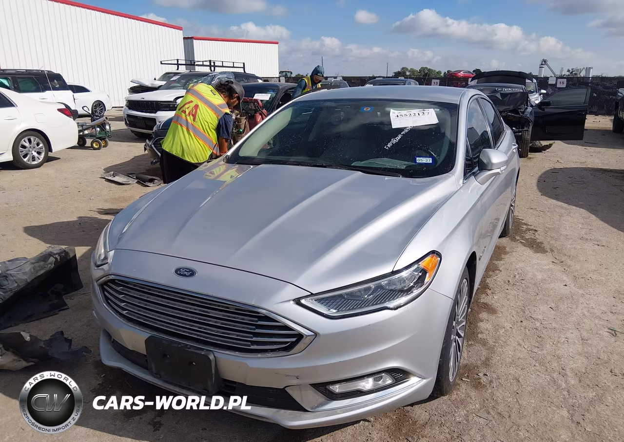 2017 Ford Fusion Hybrid Platinum-Titanium VIN:3FA6P0RU1HR279679 - 2