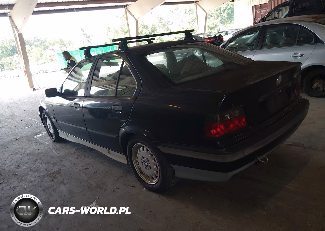 1994 BMW 325 I Automatic VIN:WBACB4325RFM02647 - 3