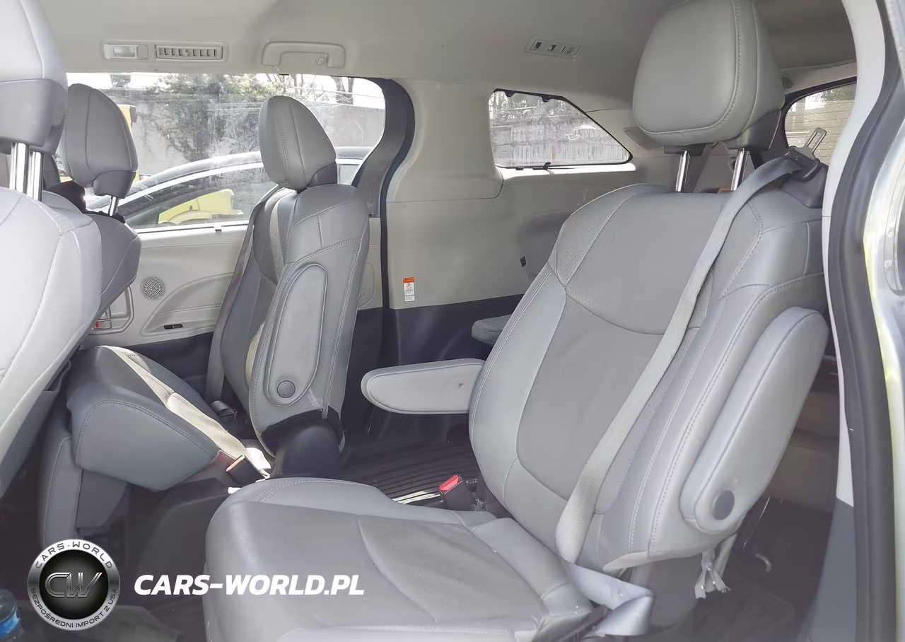 2024 Toyota Sienna Limited VIN:5TDZSKFC4RS137614 - 19