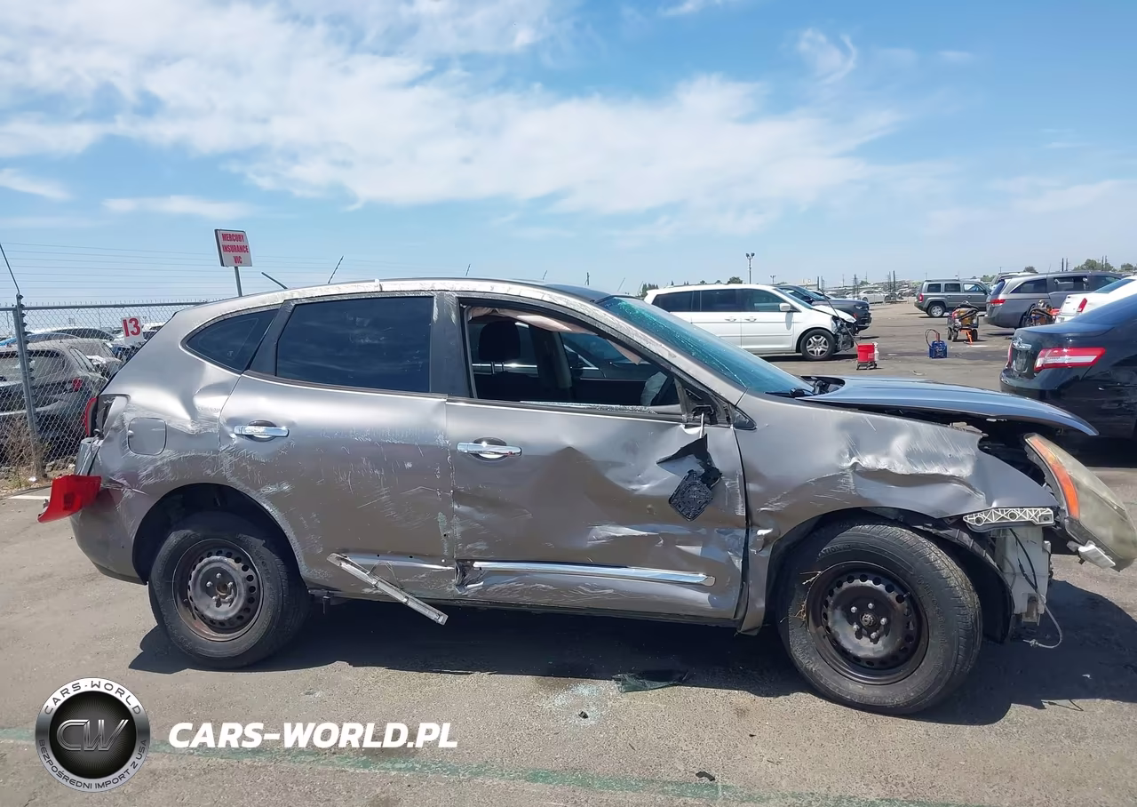 2015 Nissan Rogue Select S VIN:JN8AS5MT7FW664693 - 13