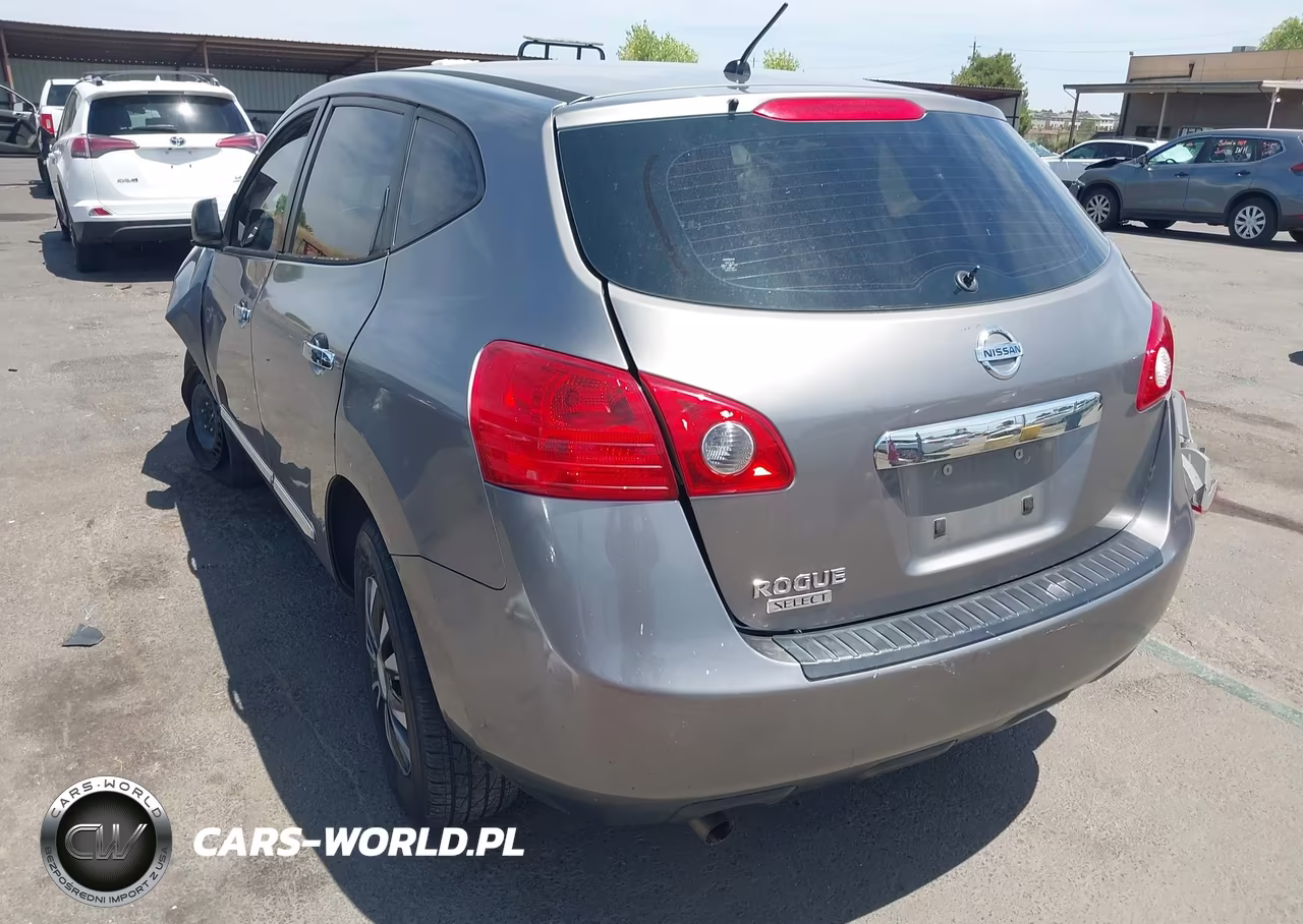 2015 Nissan Rogue Select S VIN:JN8AS5MT7FW664693 - 3