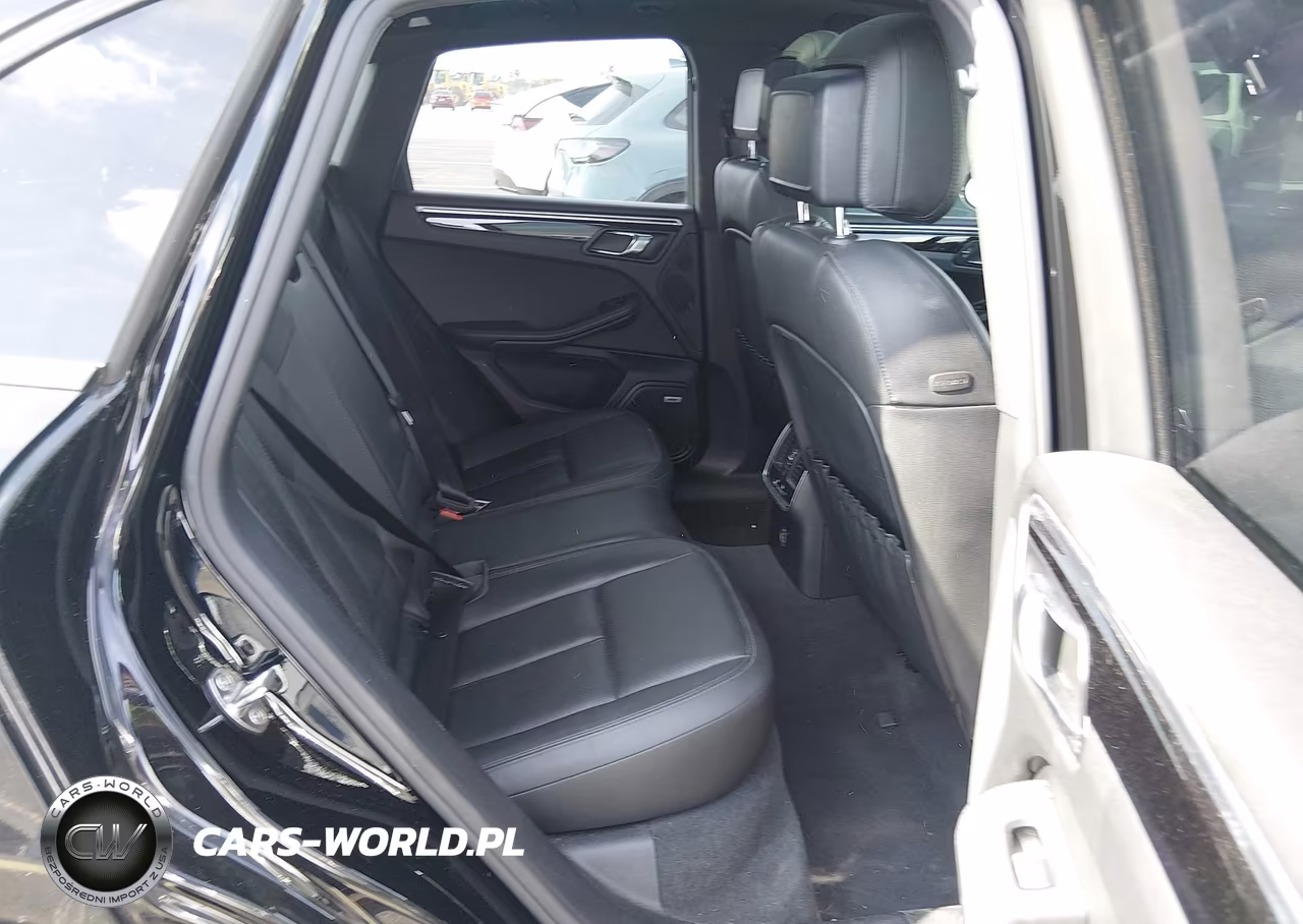2019 Porsche Macan S VIN:WP1AB2A54KLB30447 - 8