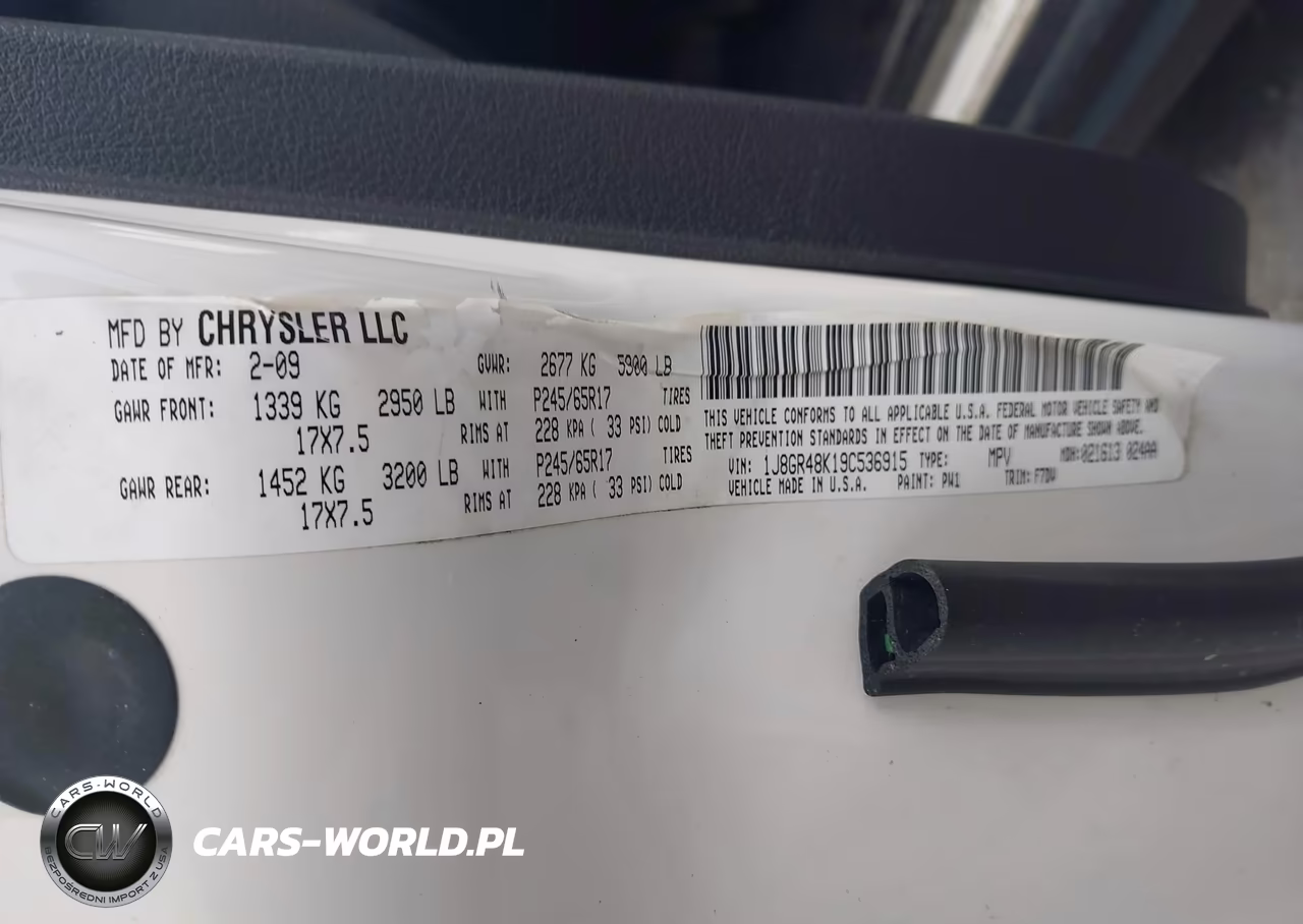 2009 Jeep Grand Cherokee Laredo VIN:1J8GR48K19C536915 - 9