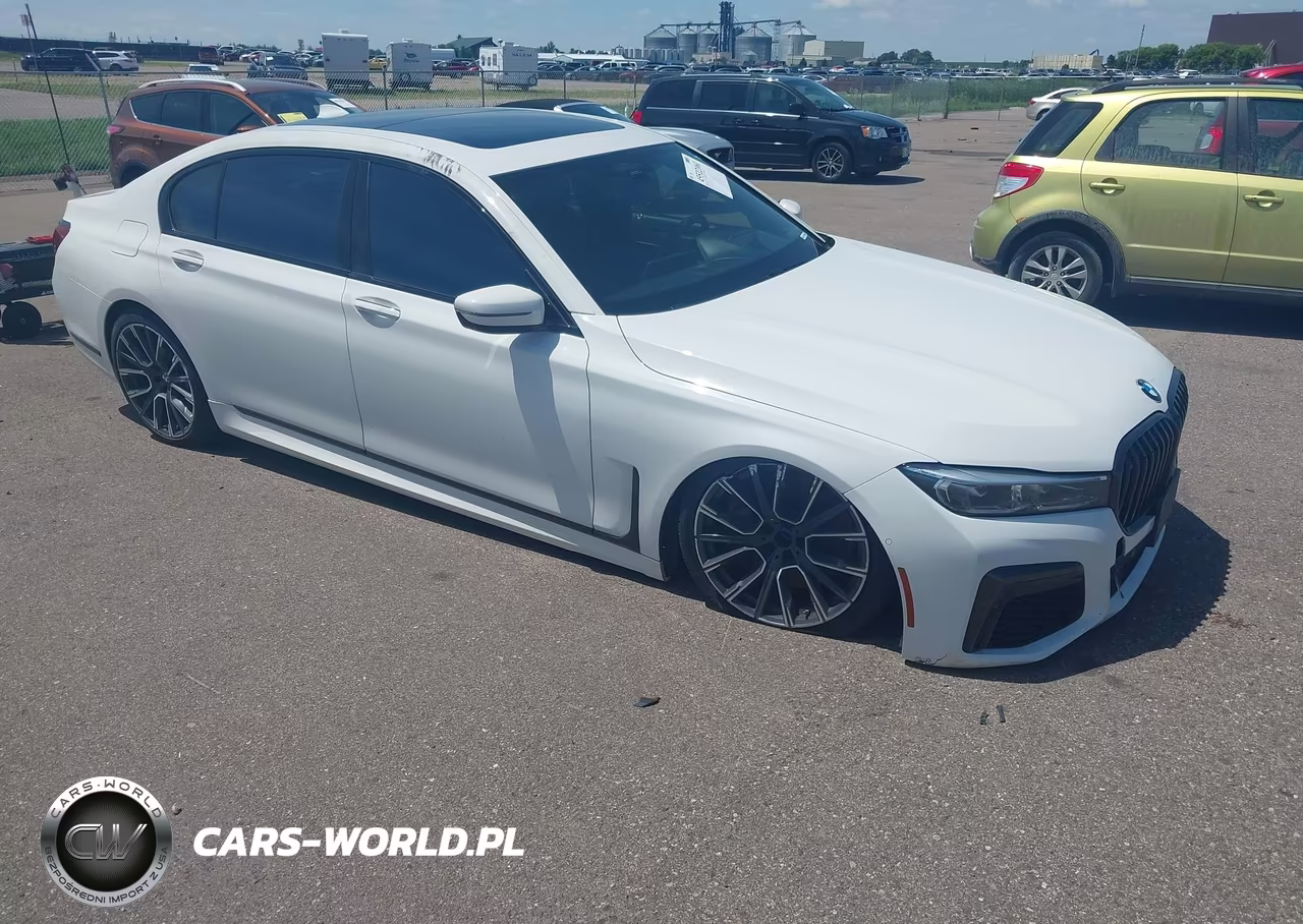 2020 BMW 750I xDrive – zdjęcie 1 z 18