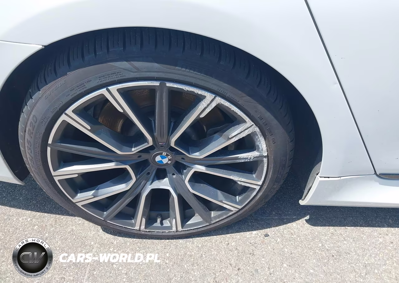 2020 BMW 750I xDrive VIN:WBA7U2C0XLBM61948 - 18