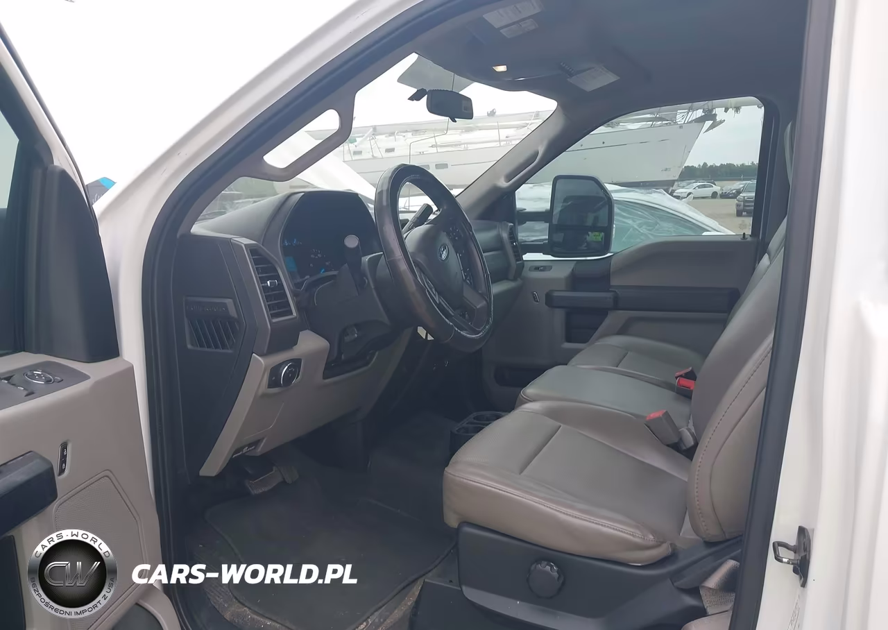 2019 Ford F-550 Chassis Xl-Xlt VIN:1FDUF5GY0KEG25248 - 7