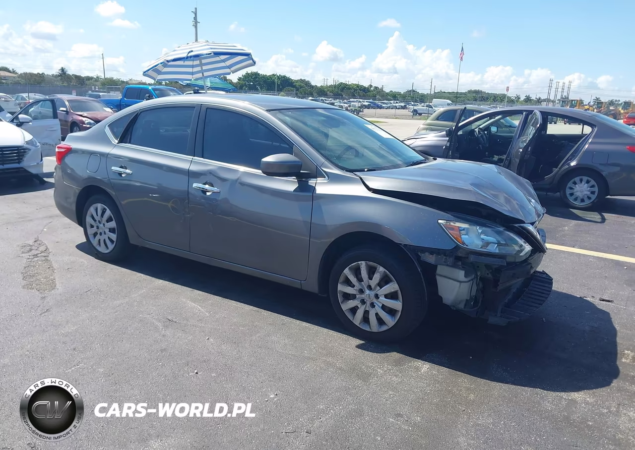 2016 Nissan Sentra S – zdjęcie 1 z 17