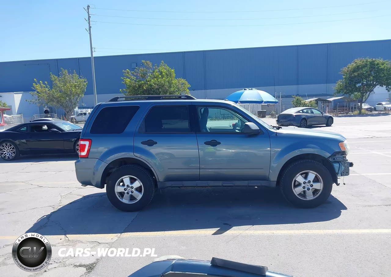 2010 Ford Escape Xlt VIN:1FMCU0D7XAKB00889 - 14