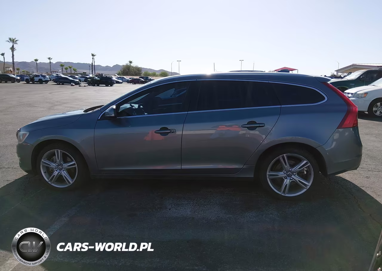 2016 Volvo V60 T5 Premier VIN:YV1612SK7G1310226 - 15