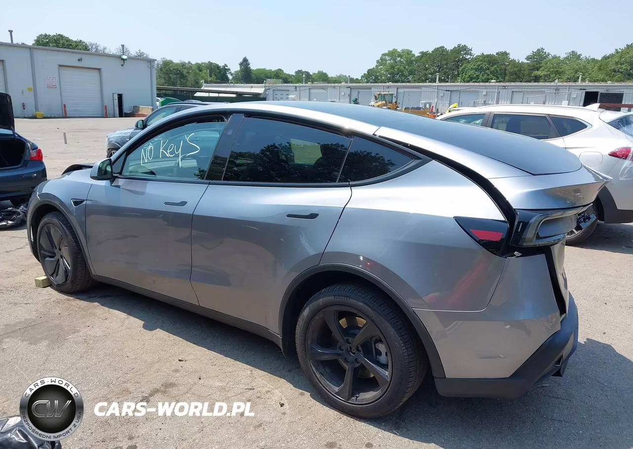 2026 Tesla Model Y All-Wheel Drive-Long Range Launch Series-Premium All-Wheel Drive VIN:7SAYGDEE6TA394264 - 3