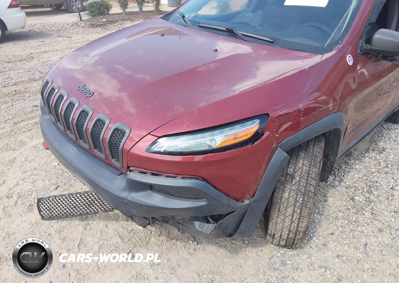 2015 Jeep Cherokee Trailhawk VIN:1C4PJMBS5FW529791 - 6