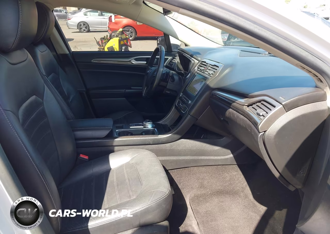 2017 Ford Fusion Se VIN:3FA6P0H90HR350495 - 5