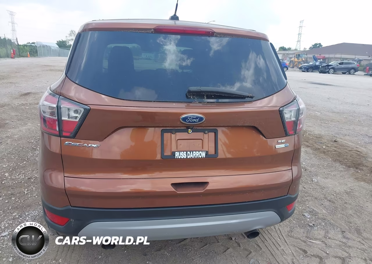 2017 Ford Escape Se VIN:1FMCU9GD3HUA92638 - 16