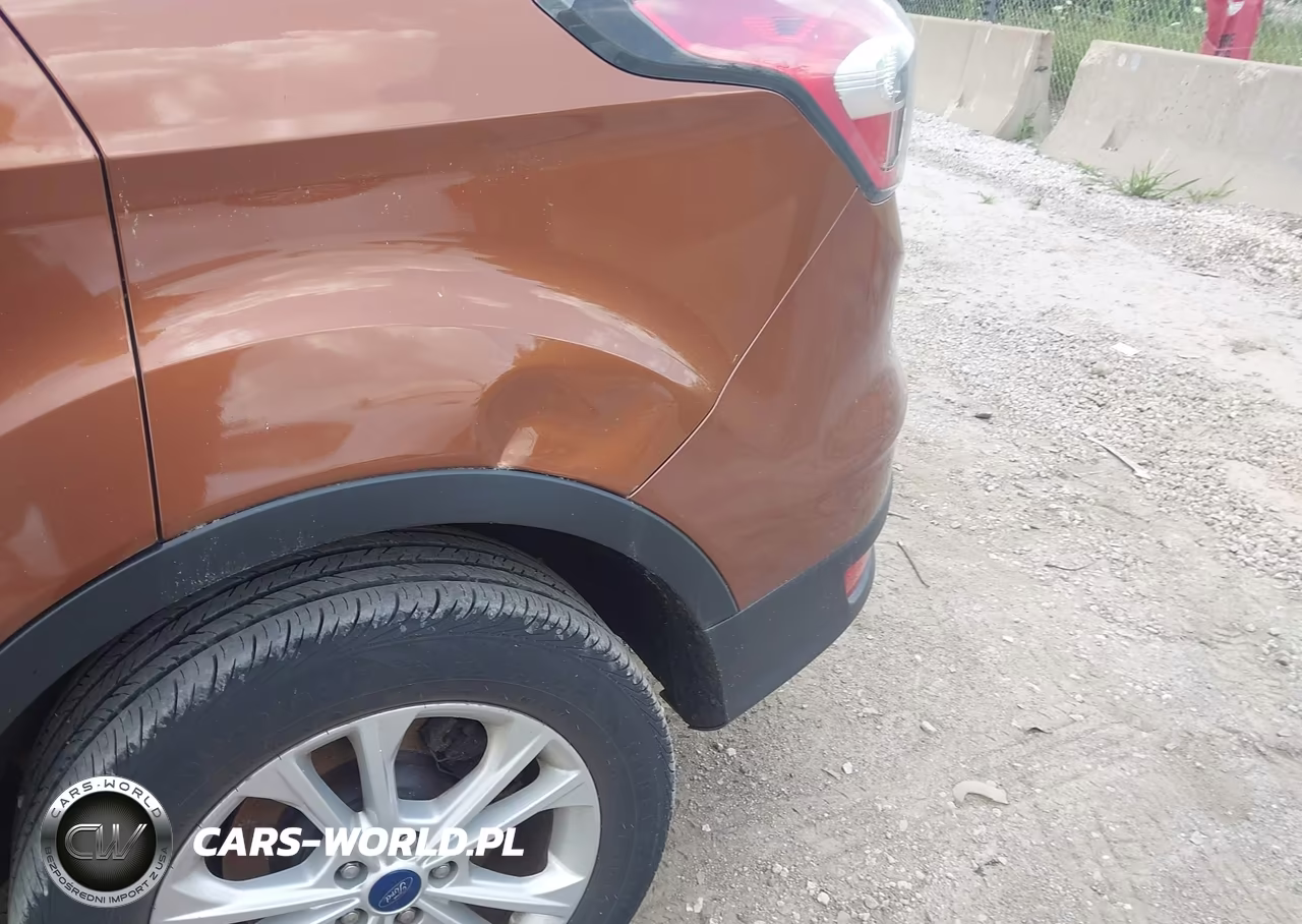 2017 Ford Escape Se VIN:1FMCU9GD3HUA92638 - 6