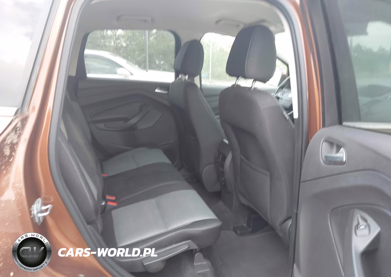 2017 Ford Escape Se VIN:1FMCU9GD3HUA92638 - 8