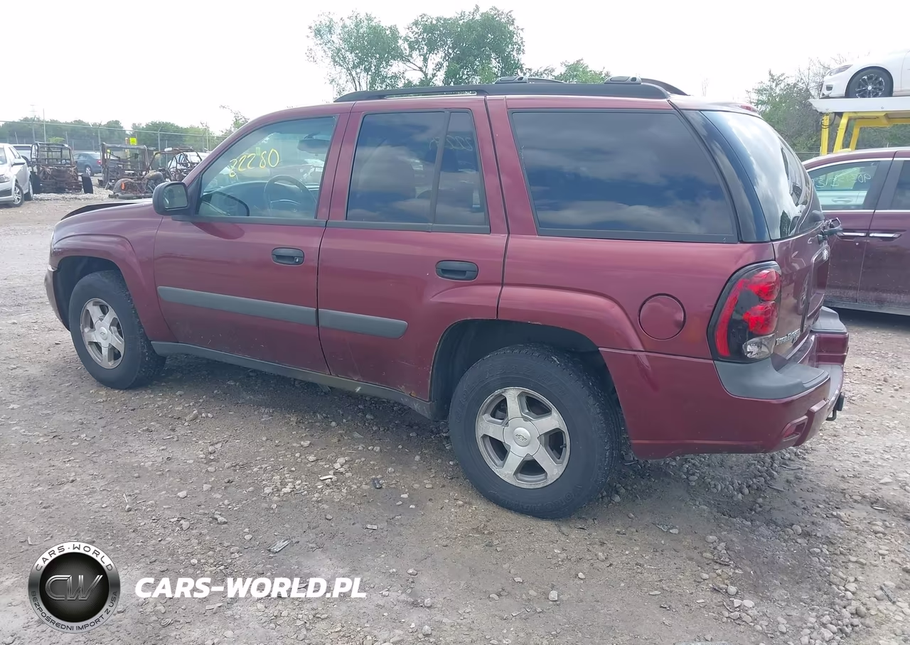 2005 Chevrolet Trailblazer Ls VIN:1GNDT13S352159156 - 3