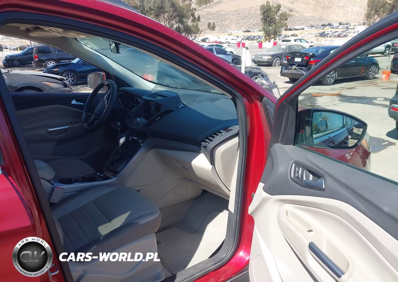 2016 Ford Escape Se VIN:1FMCU0GX9GUB83238 - 5