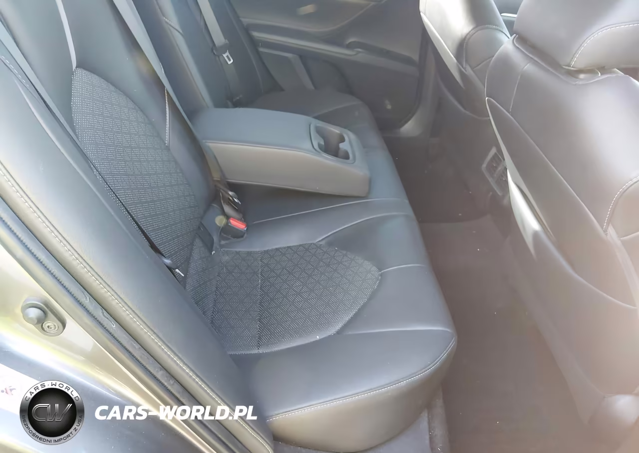 2018 Toyota Camry Xse VIN:4T1B61HK6JU138313 - 8