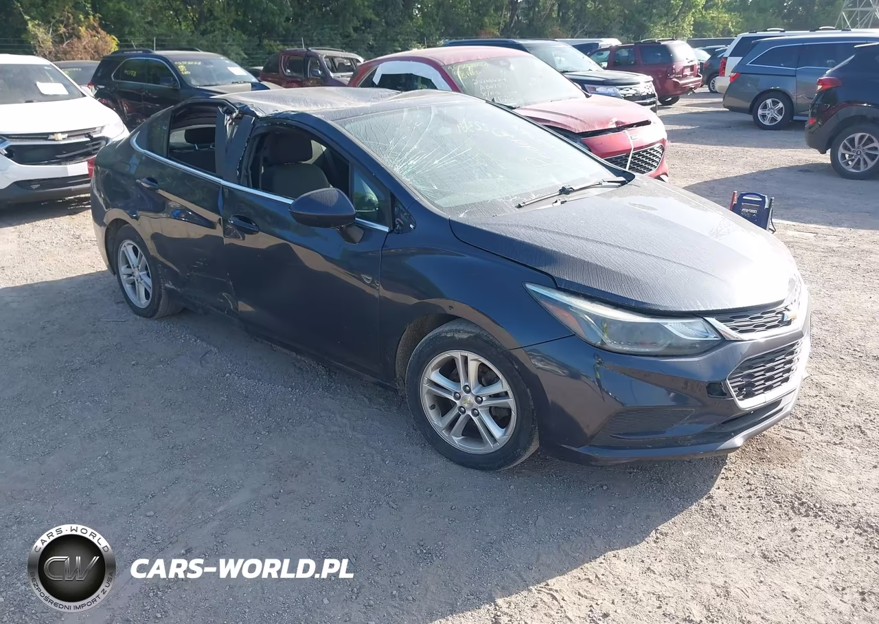 2016 Chevrolet Cruze Lt Auto – zdjęcie 1 z 14