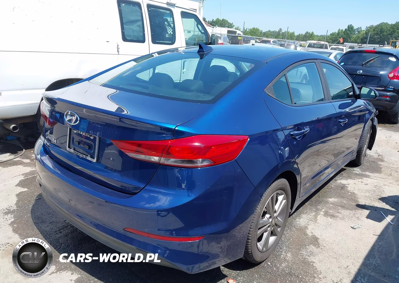 2017 Hyundai Elantra Value Edition VIN:5NPD84LF4HH153867 - 4