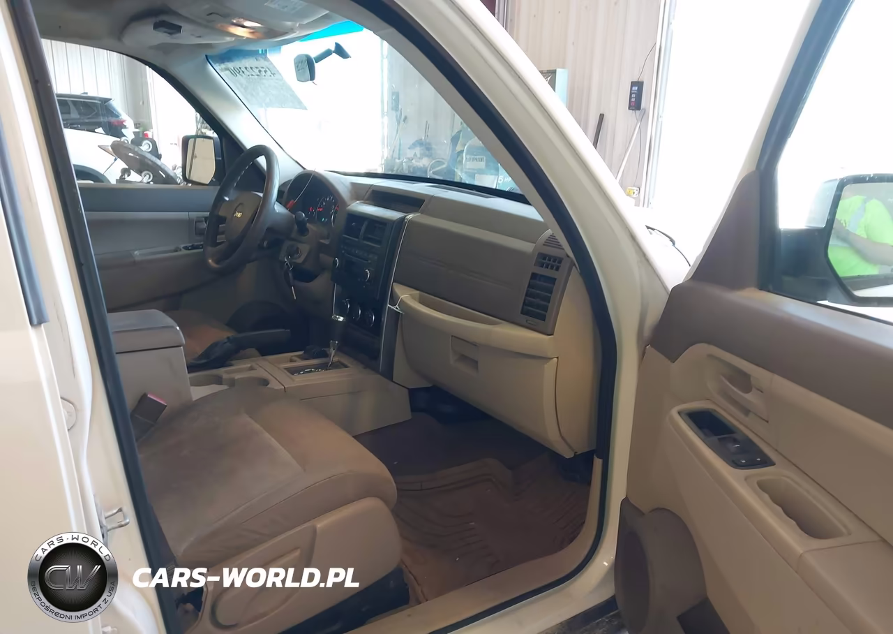 2008 Jeep Liberty Sport VIN:1J8GN28K38W288387 - 5