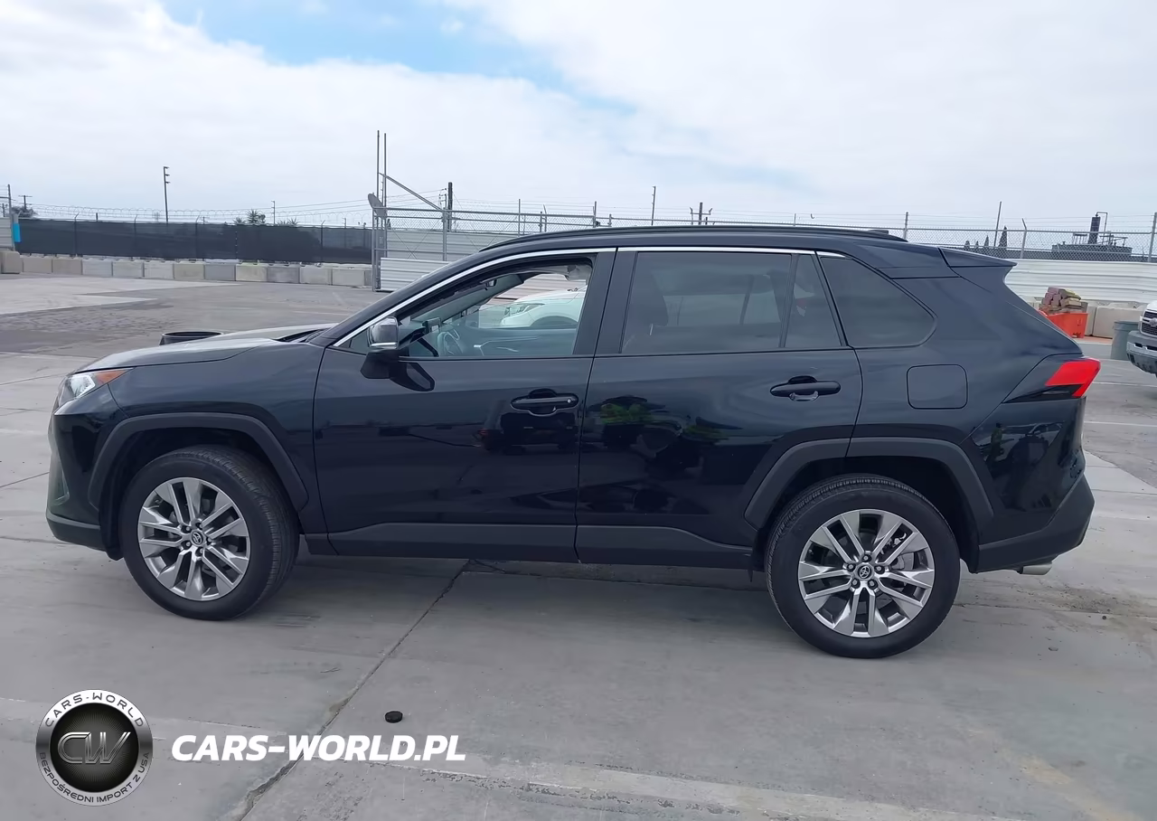 2019 Toyota Rav4 Xle Premium VIN:2T3C1RFV5KW054782 - 14