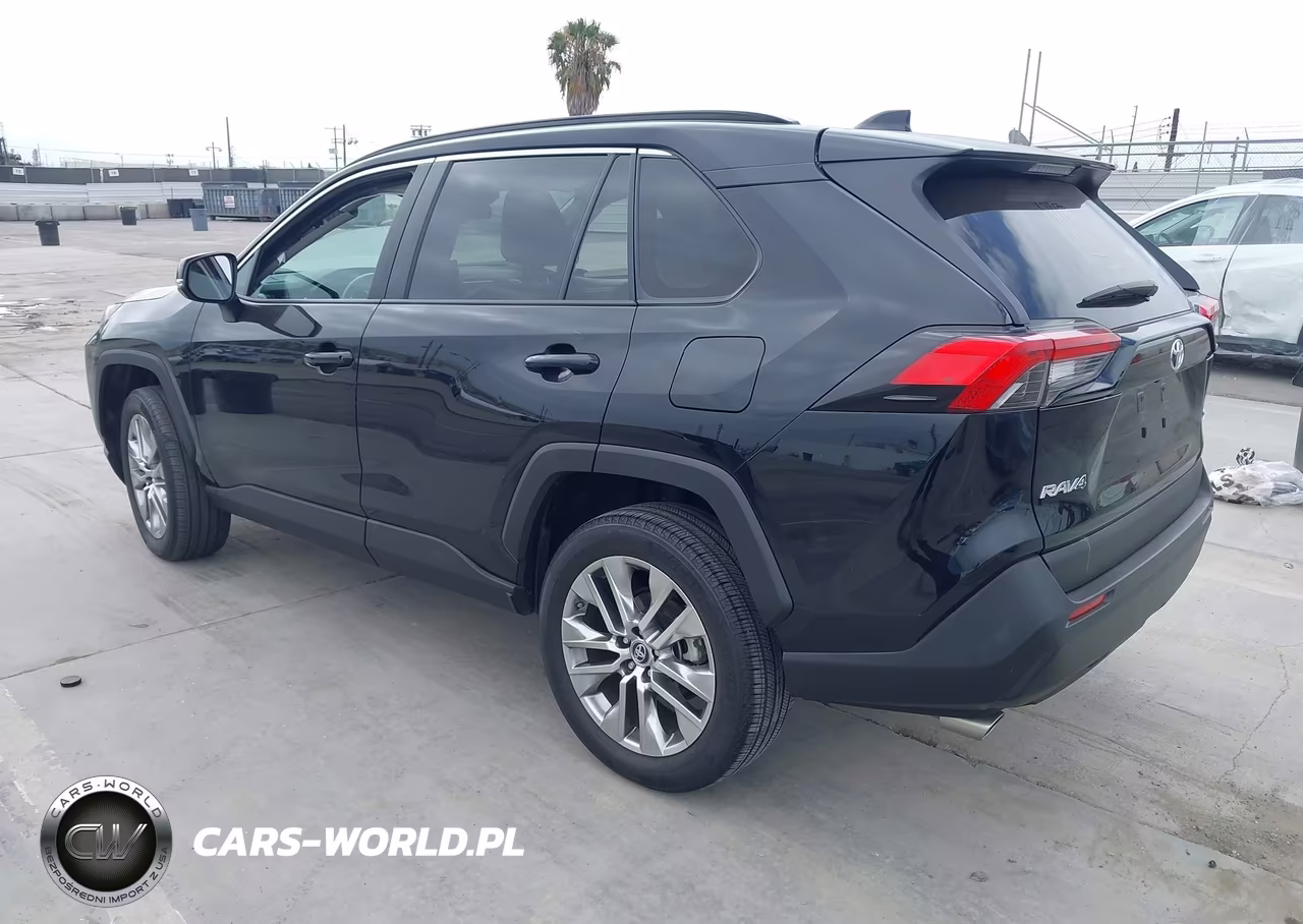 2019 Toyota Rav4 Xle Premium VIN:2T3C1RFV5KW054782 - 3