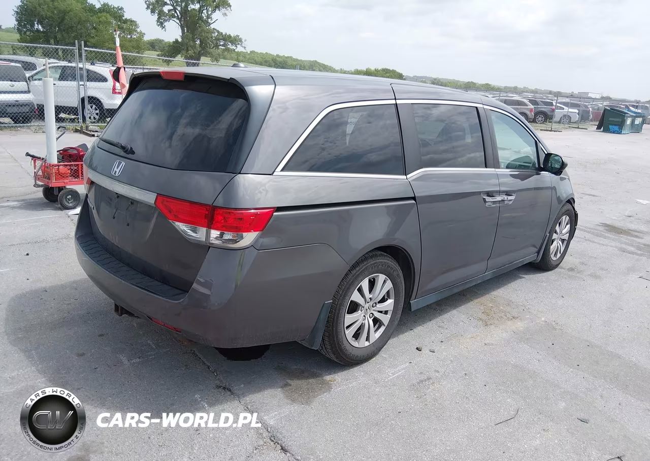 2015 Honda Odyssey Ex-L VIN:5FNRL5H63FB030866 - 4