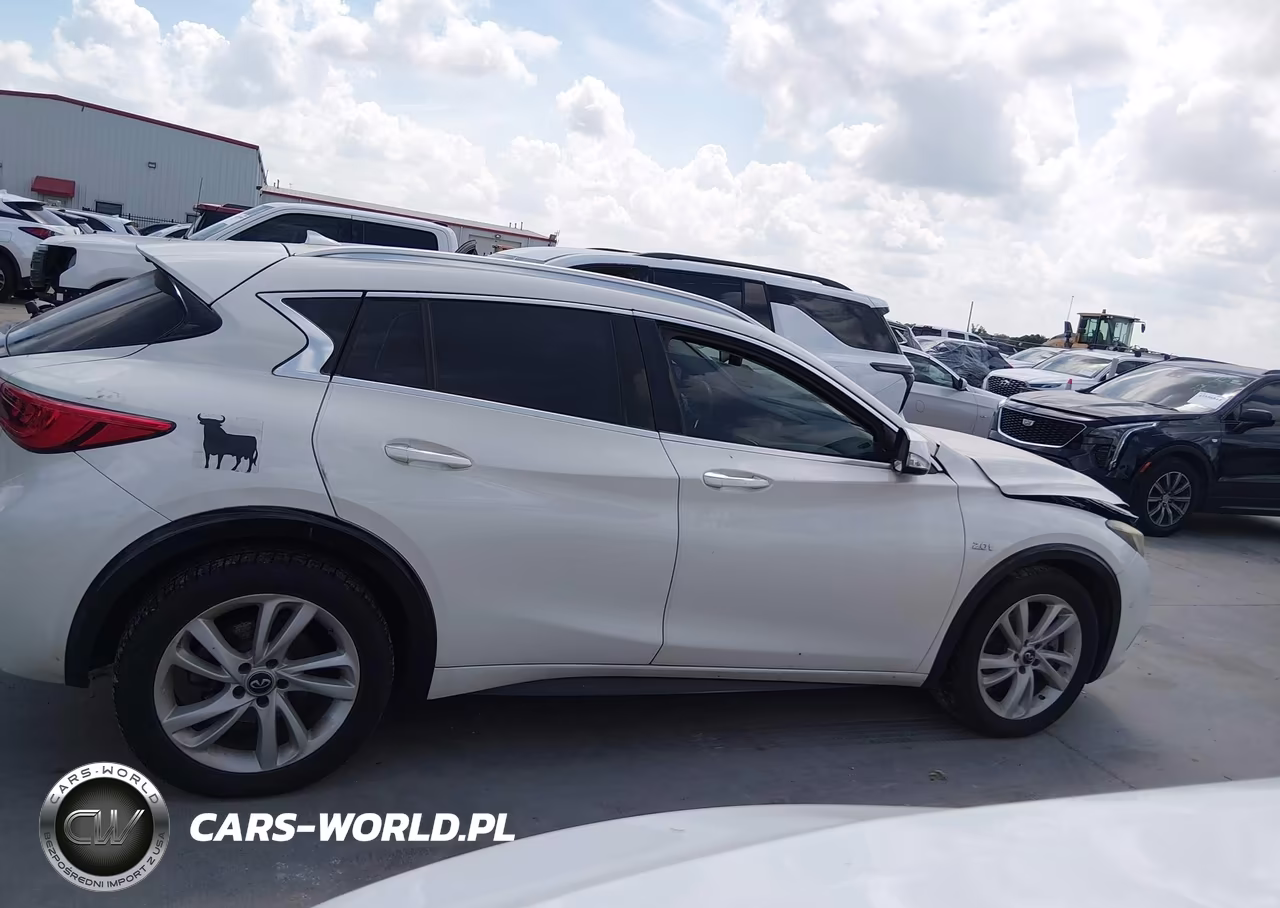 2018 Infiniti Qx30 Premium VIN:SJKCH5CP6JA045111 - 14