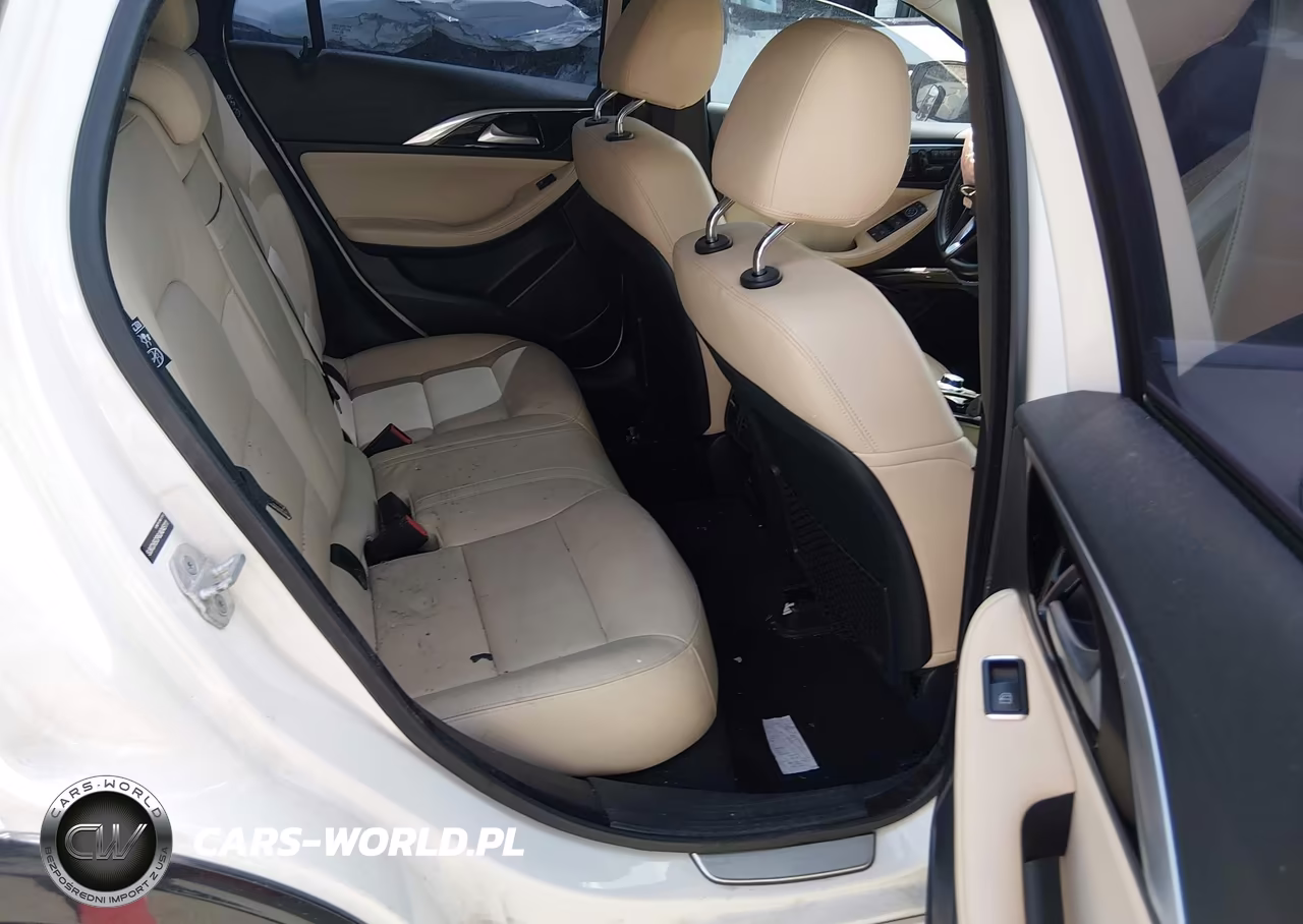 2018 Infiniti Qx30 Premium VIN:SJKCH5CP6JA045111 - 8