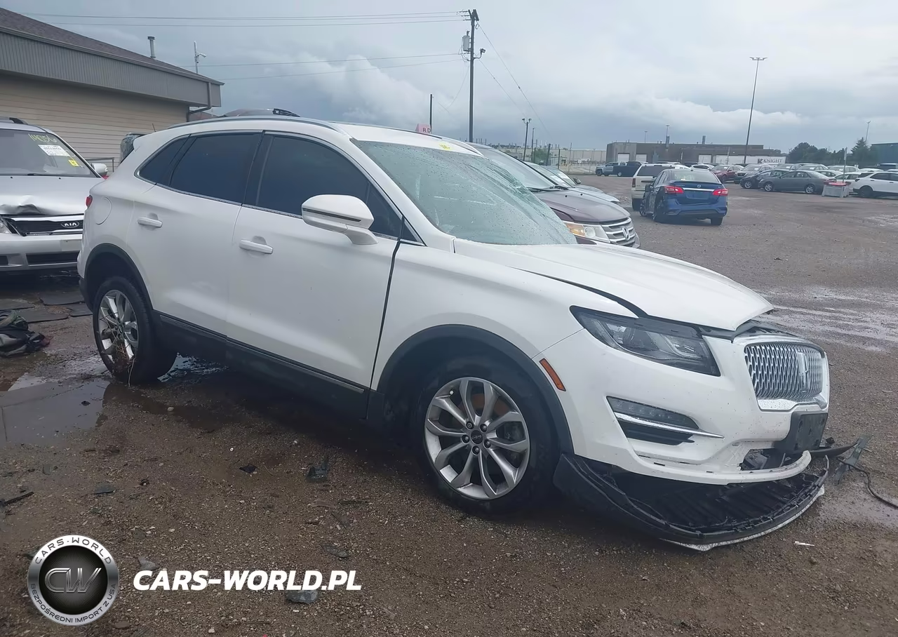 2019 Lincoln Mkc Select – zdjęcie 1 z 17