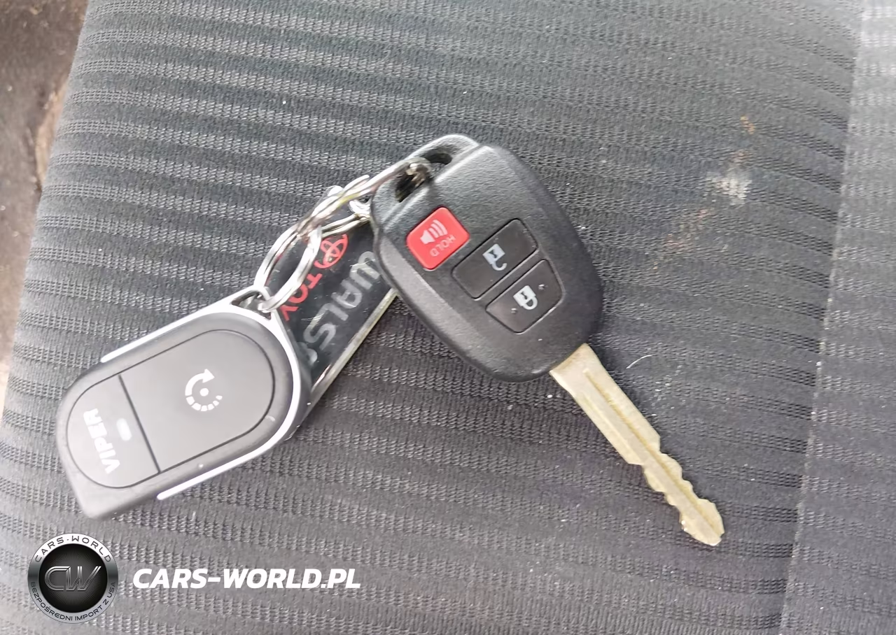 2015 Toyota Rav4 Le VIN:2T3BFREV9FW322592 - 11
